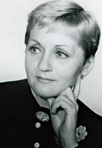 Клара Румянова